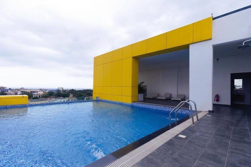 Luxury Labone Edge 2-Bedroom Apartment In Accra - Fivehills Homes 外观 照片